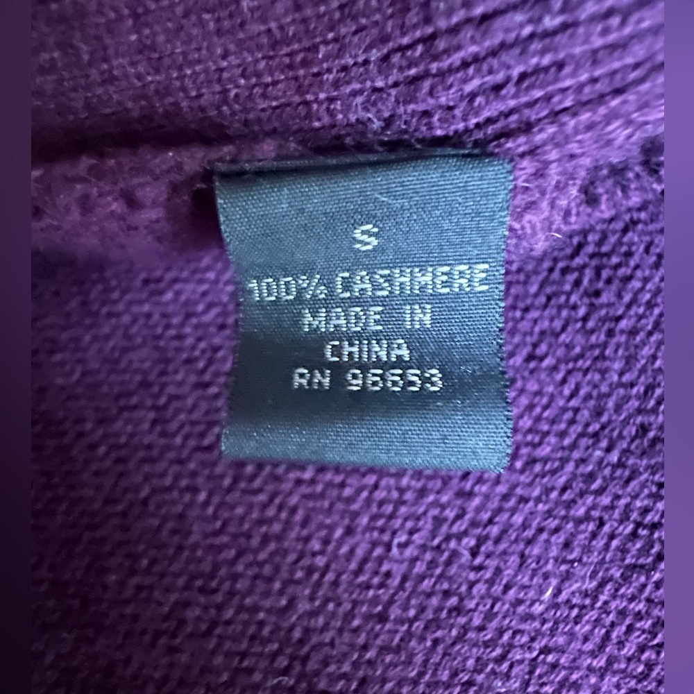 Designer cardigan - Picture 3 of 6